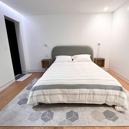 New Cozy Modern Minimalist Stay In Brooklyn At Rem-Casa New York Esterno foto