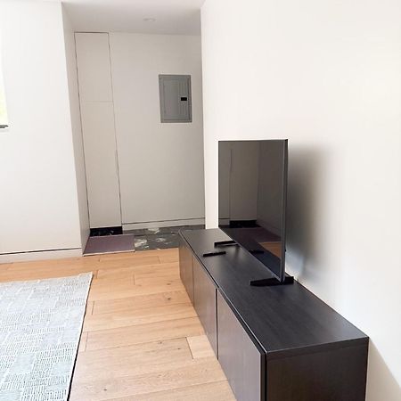 New Cozy Modern Minimalist Stay In Brooklyn At Rem-Casa New York Esterno foto
