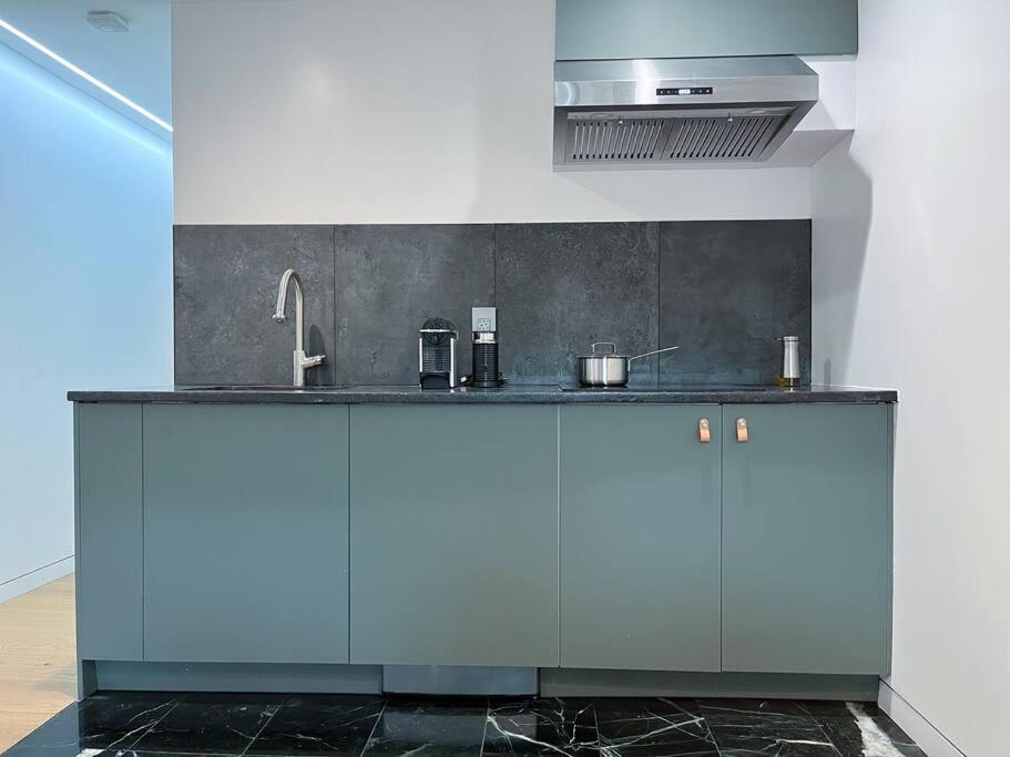 New Cozy Modern Minimalist Stay In Brooklyn At Rem-Casa New York Esterno foto