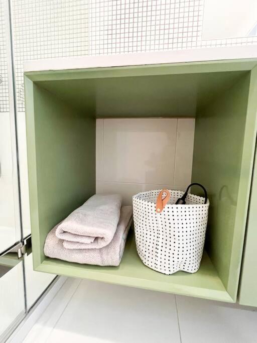 New Cozy Modern Minimalist Stay In Brooklyn At Rem-Casa New York Esterno foto